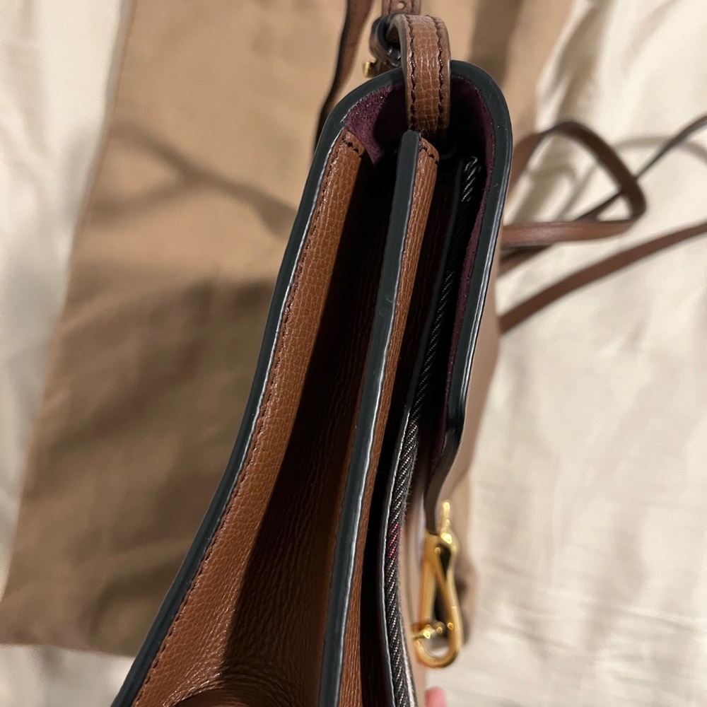 Authentic Burberry Crossbody Bag - Picture 2 of 3